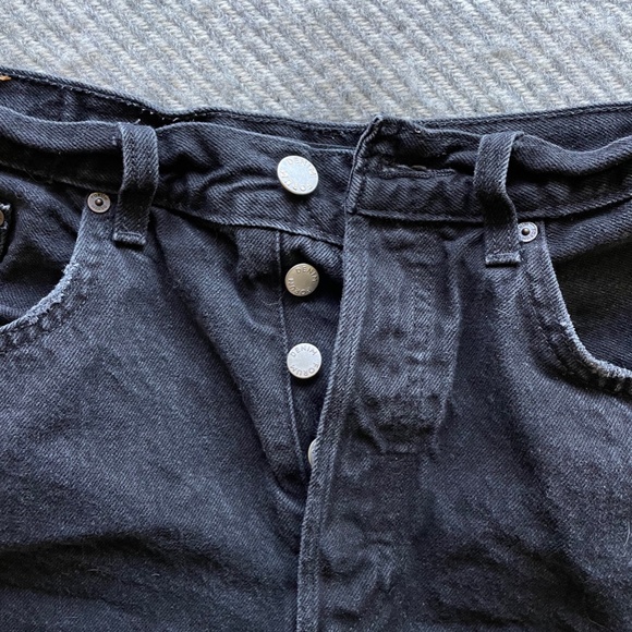 Denim Forum Yoko Shorts - Size 30 (Black) - Picture 3 of 4